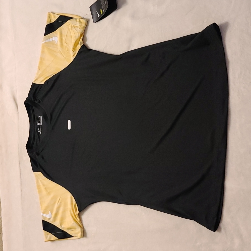 Women's Athletic top